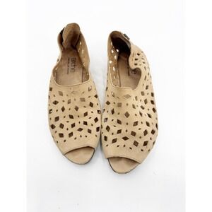 Arche Drick Tan Leather Geometric Laser Cut Peep Toe Flat Sandals Size 39 US 8